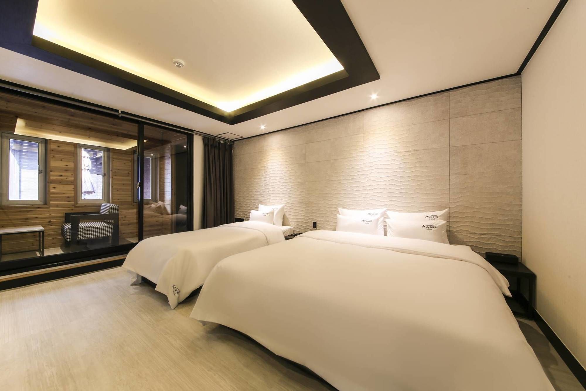 Almond Hotel Gupo Station Busan Exterior photo