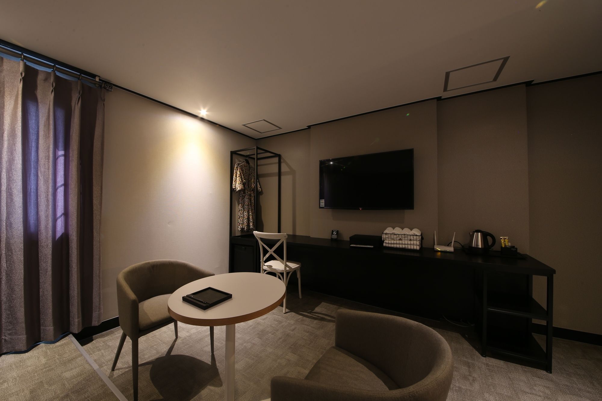 Almond Hotel Gupo Station Busan Exterior photo